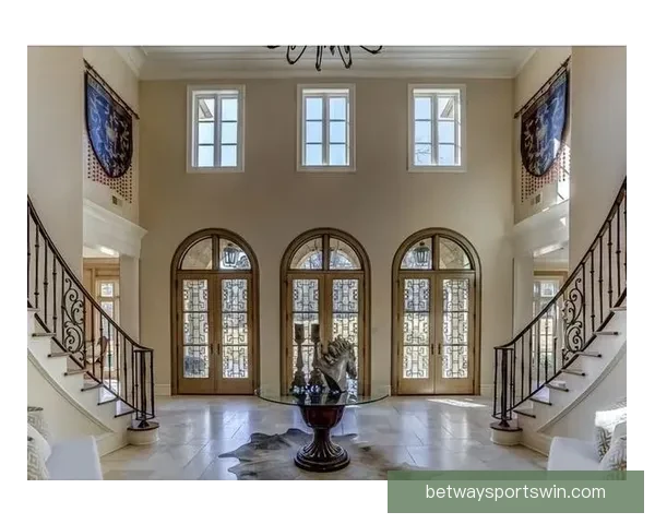 莫兰特挂牌出售孟菲斯豪宅 要价达三百五十万美元